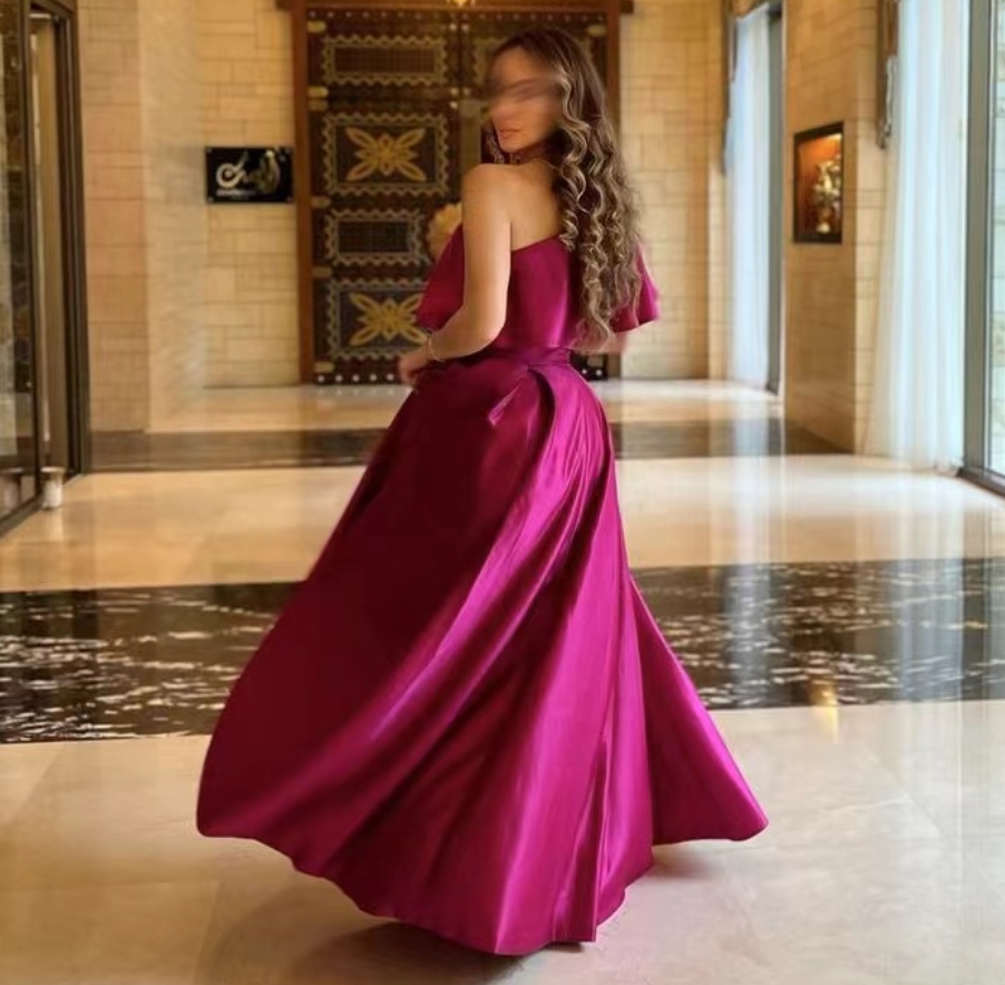 Santorini-Kleider für formelle – Women Formal Wear Dubai Bewertung und Preis