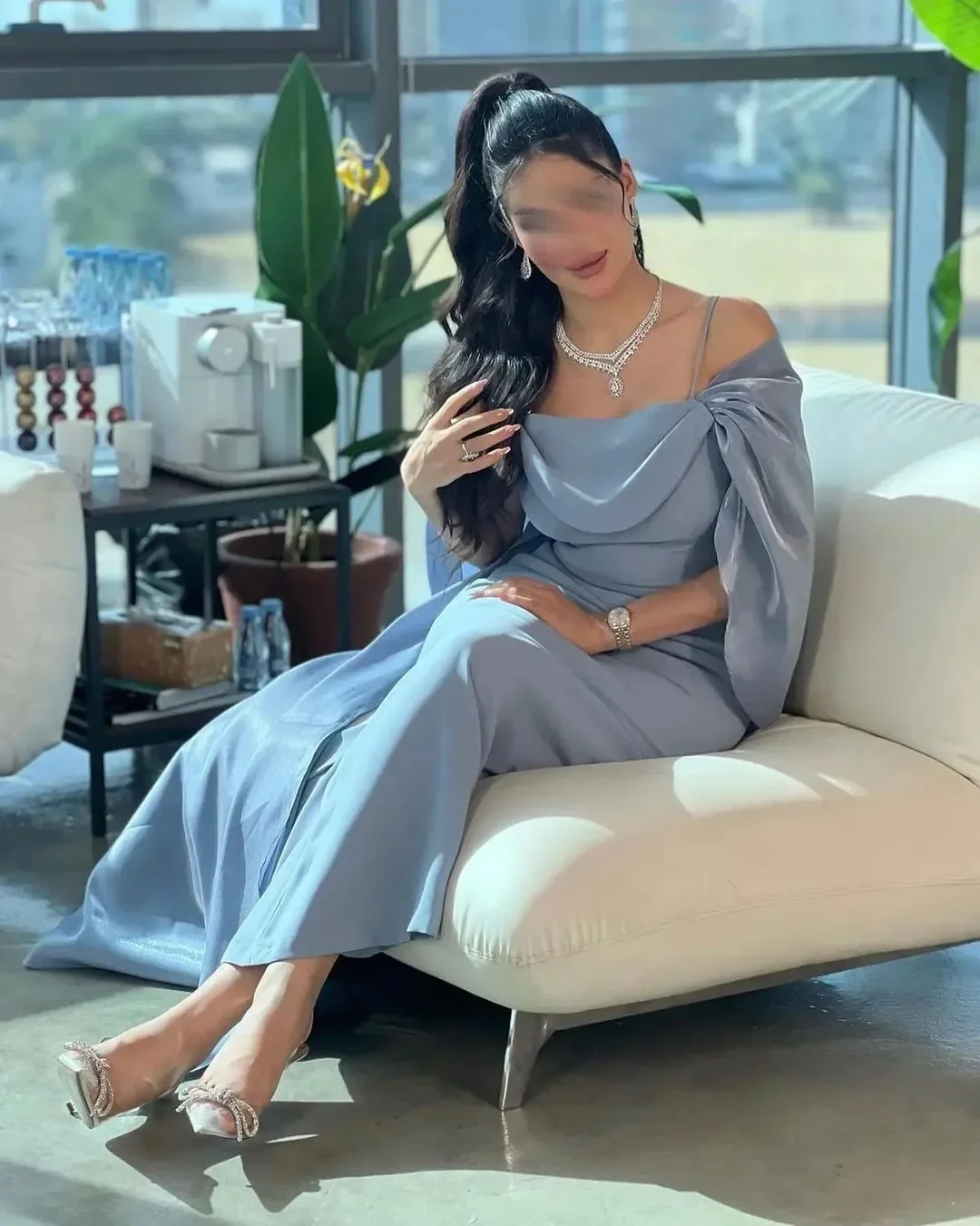 Maßgeschneiderte Dubai-Frauen  – Women Formal Wear Dubai Bewertung und Preis