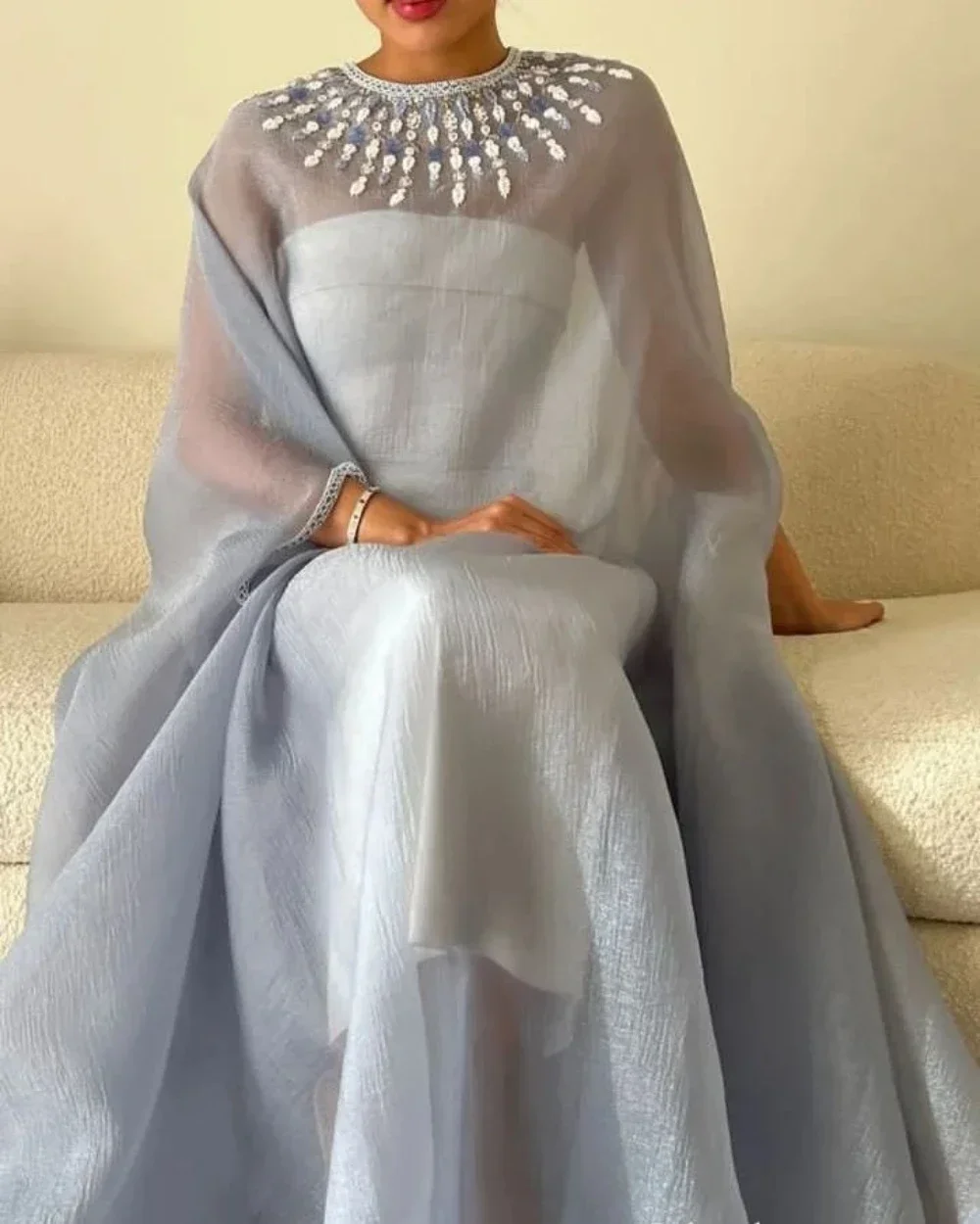 Maßgeschneiderte Roben Saudi-A – Women Formal Wear Dubai Bewertung und Preis