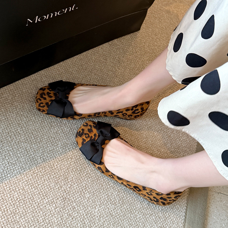 Mehrfarbige Wildleder-Ballerin – Women Formal Wear Shoes Bewertung und Preis